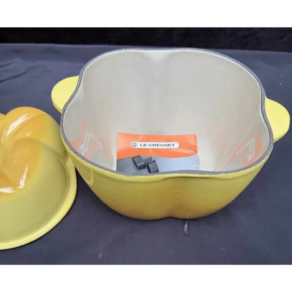 Rare LeCreuset Cast Iron Enamel Dutch Oven-Yellow Pepper 2 1/4 QT Pot, France